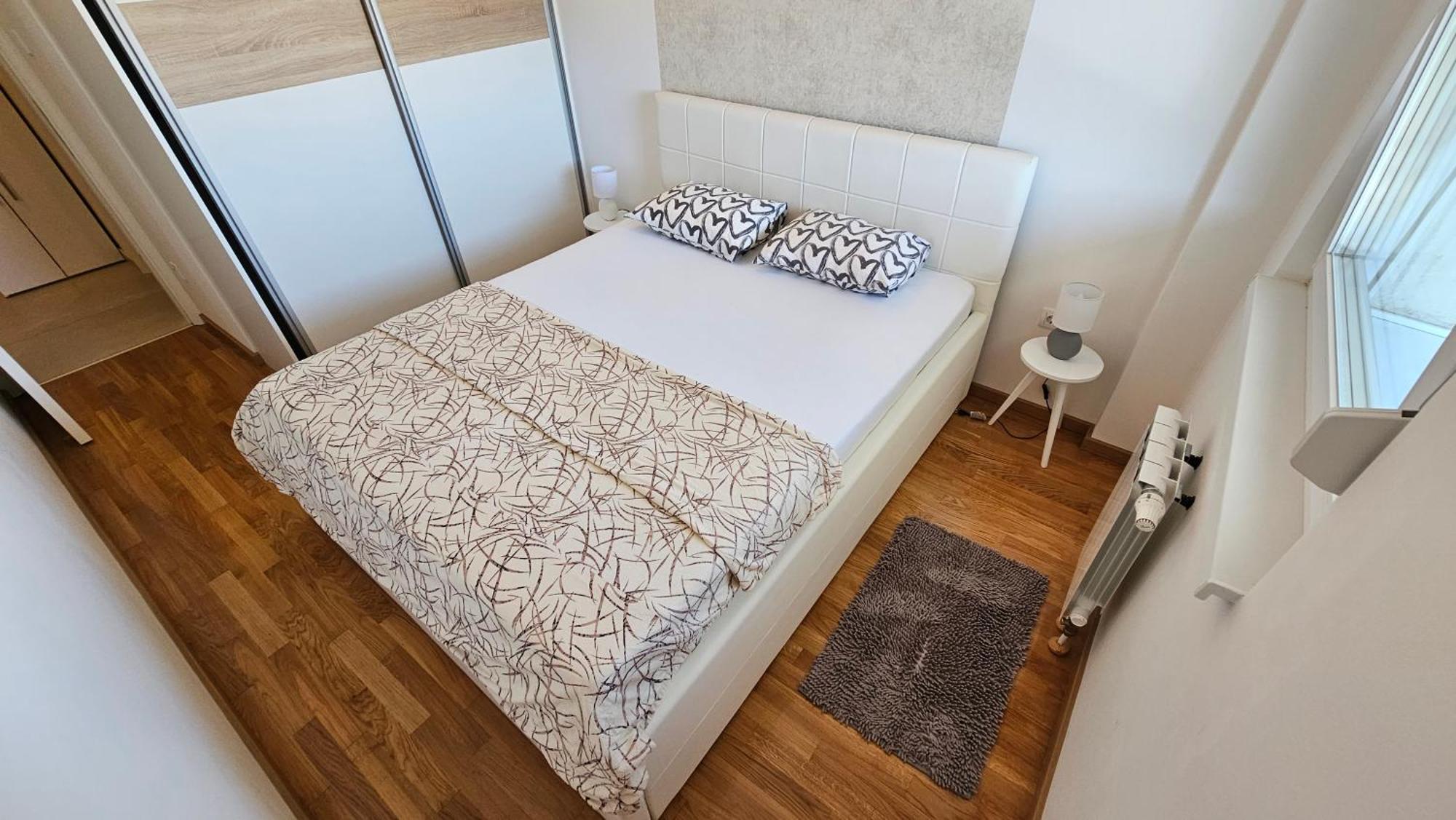 Apartman Filipovic บันยาลูกา ภายนอก รูปภาพ